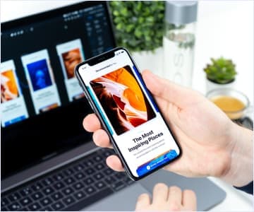the site is displayed on a mobile phone